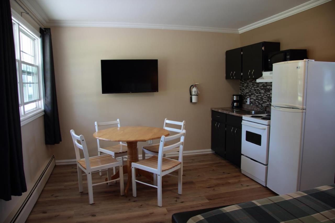 Carleton Inn & Cottages Bridgetown 外观 照片