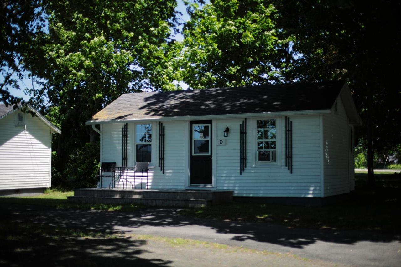 Carleton Inn & Cottages Bridgetown 外观 照片