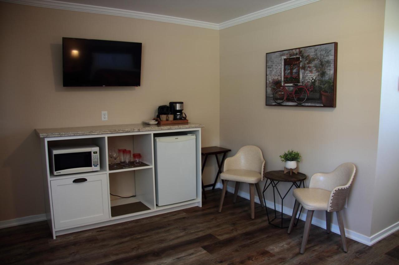 Carleton Inn & Cottages Bridgetown 外观 照片