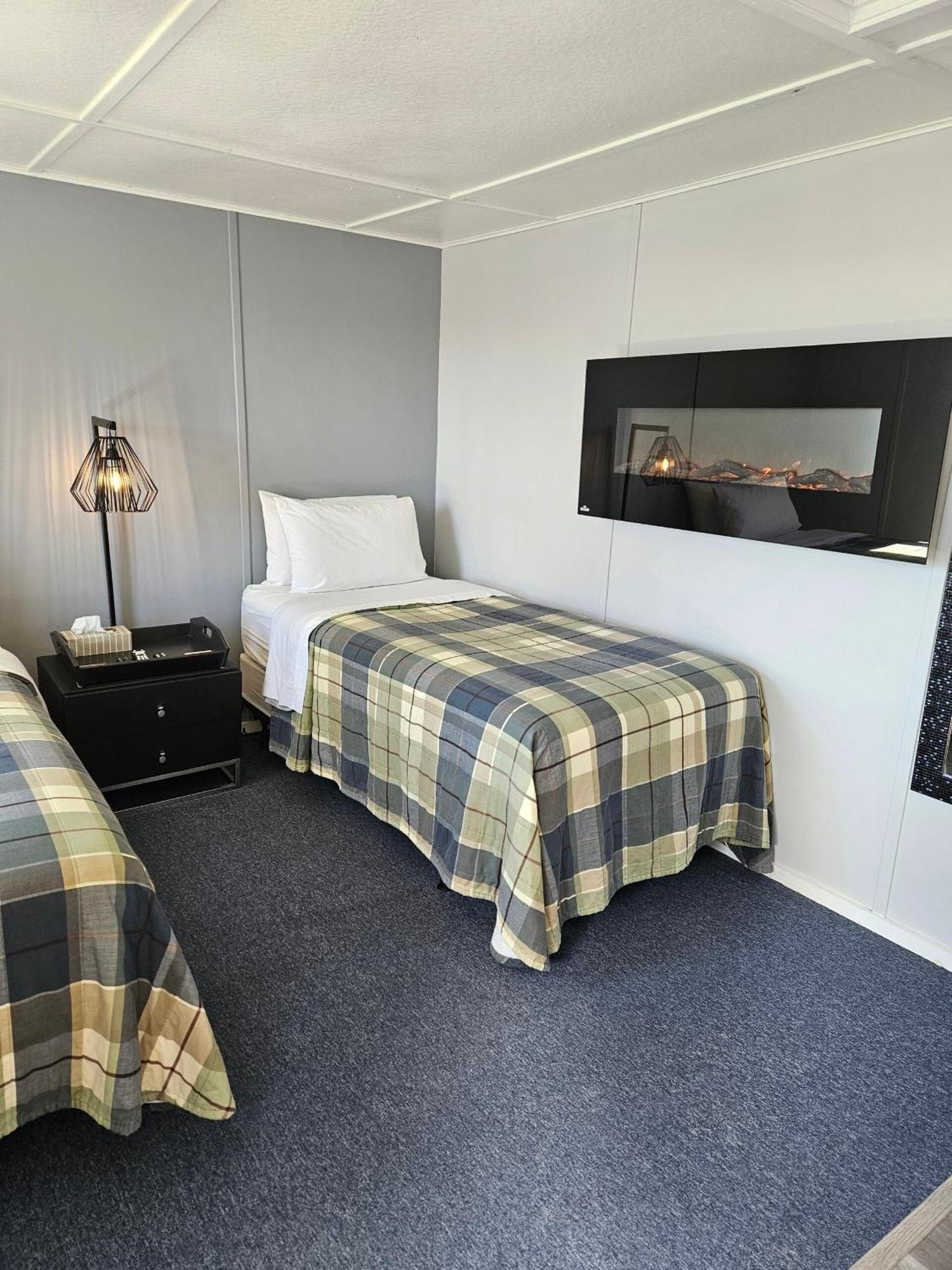 Carleton Inn & Cottages Bridgetown 外观 照片