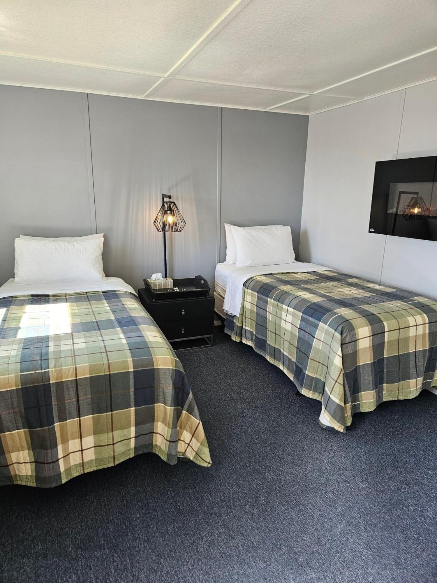 Carleton Inn & Cottages Bridgetown 外观 照片